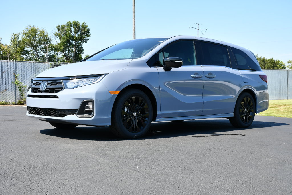 New 2026 Honda Odyssey Sport-L image 3