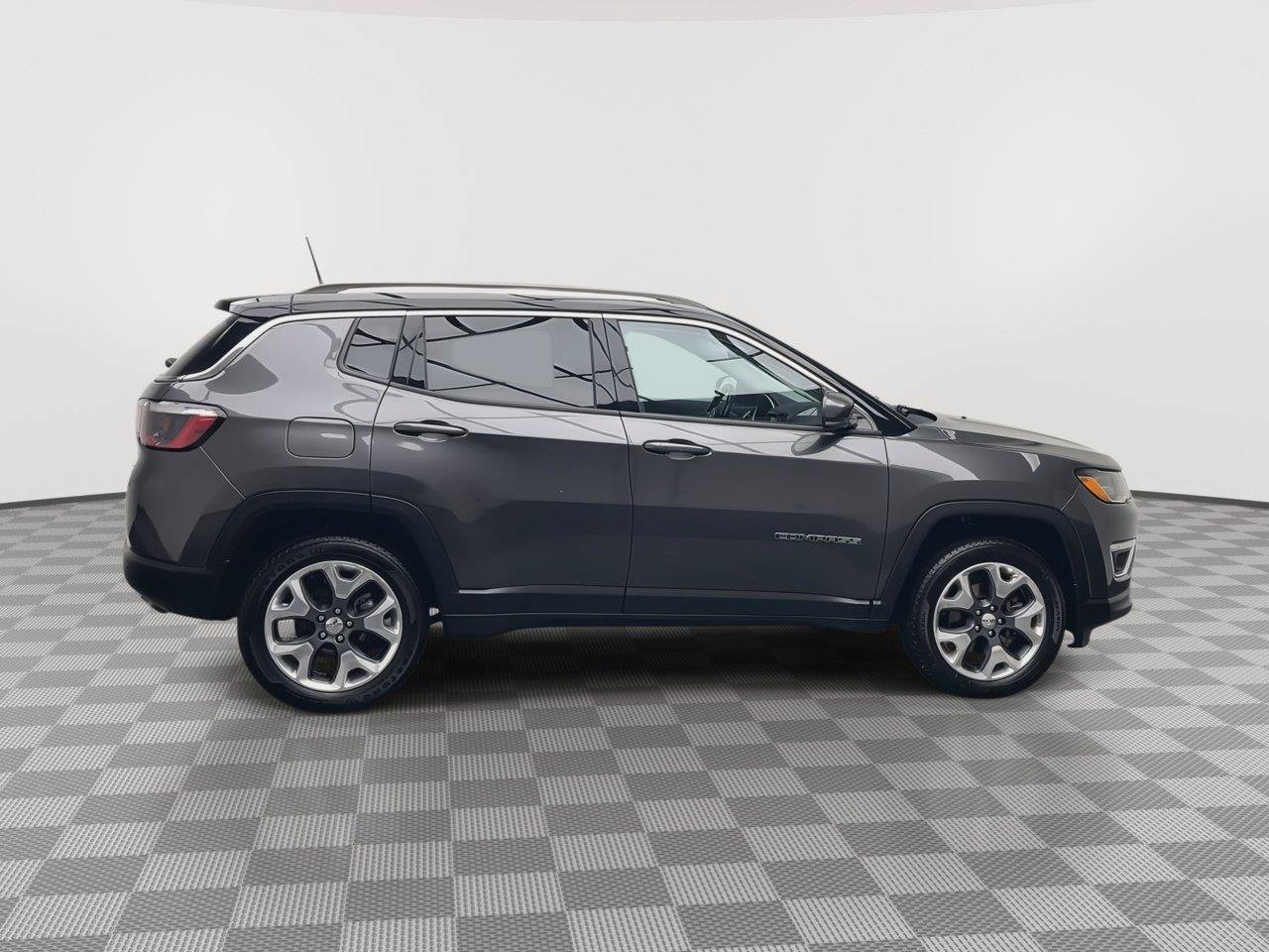 Used 2021 Jeep Compass Limited AWD/4WD image 36