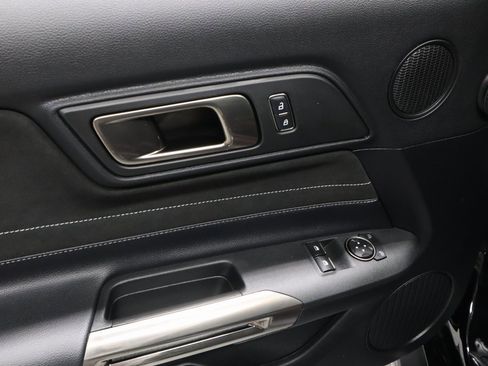 Certified 2017 Ford Mustang Shelby GT350 w/ Electronics Package image 21