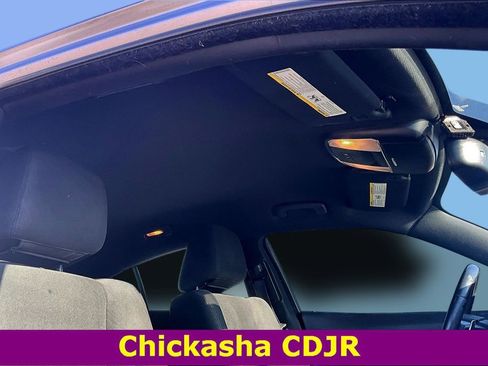 Used 2014 Dodge Charger R/T w/ Blacktop Package image 22