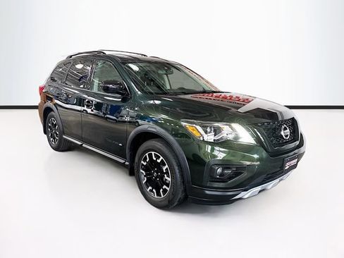 Used 2020 Nissan Pathfinder SV w/ Rock Creek Edition image 3