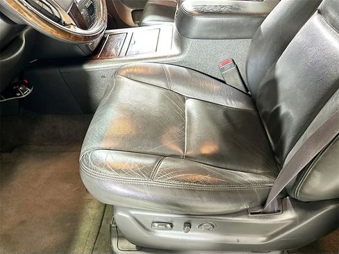 Used 2013 GMC Yukon XL Denali image 20