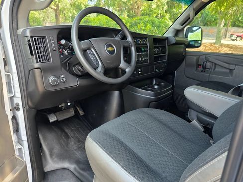 Certified 2025 Chevrolet Express 2500 w/ Driver Convenience Package RWD image 11