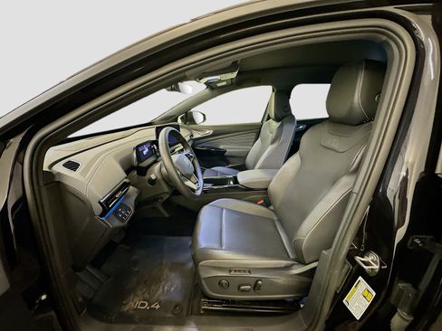 Used 2023 Volkswagen ID.4 Pro S AWD/4WD image 13