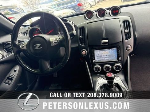 Used 2016 Nissan 370Z Coupe image 14