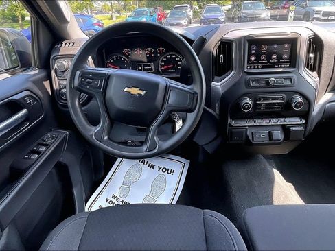 Used 2022 Chevrolet Silverado 1500 Custom AWD/4WD image 5