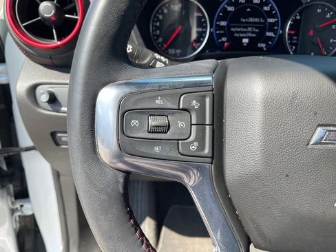 Used 2022 Chevrolet Blazer RS FWD image 18