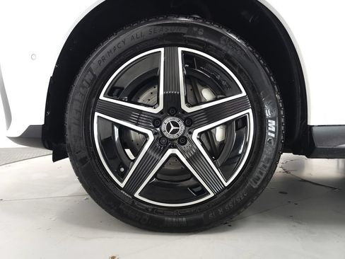 Certified 2026 Mercedes-Benz GLC 300 4MATIC image 32