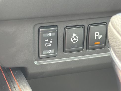 Used 2023 Nissan Frontier PRO-4X w/ Pro-4X Premium Package AWD/4WD image 28