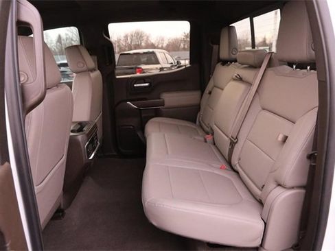 Used 2019 GMC Sierra 1500 SLT w/ SLT Premium Package image 9