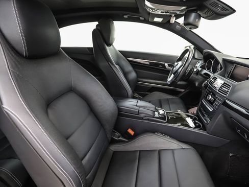 Used 2015 Mercedes-Benz E 400 4MATIC Coupe image 23