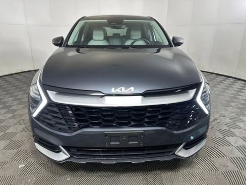 Used 2024 Kia Sportage EX image 8