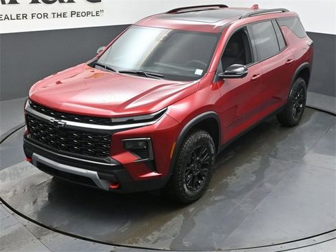 New 2026 Chevrolet Traverse Z71 w/ Driver Confidence Package image 24