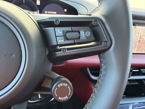 New 2026 Porsche Macan Electric image 32