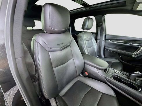 Used 2021 Cadillac XT5 Premium Luxury FWD image 32