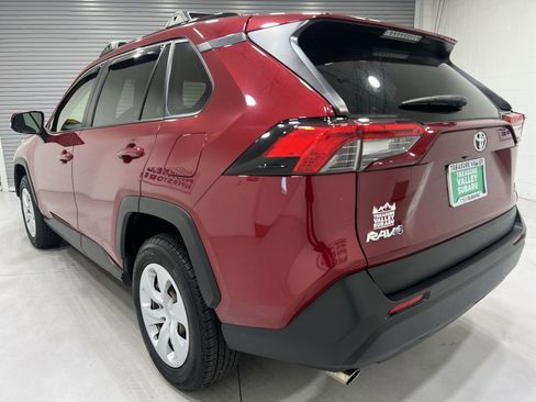 Used 2019 Toyota RAV4 LE w/ All Weather Liner Package image 6