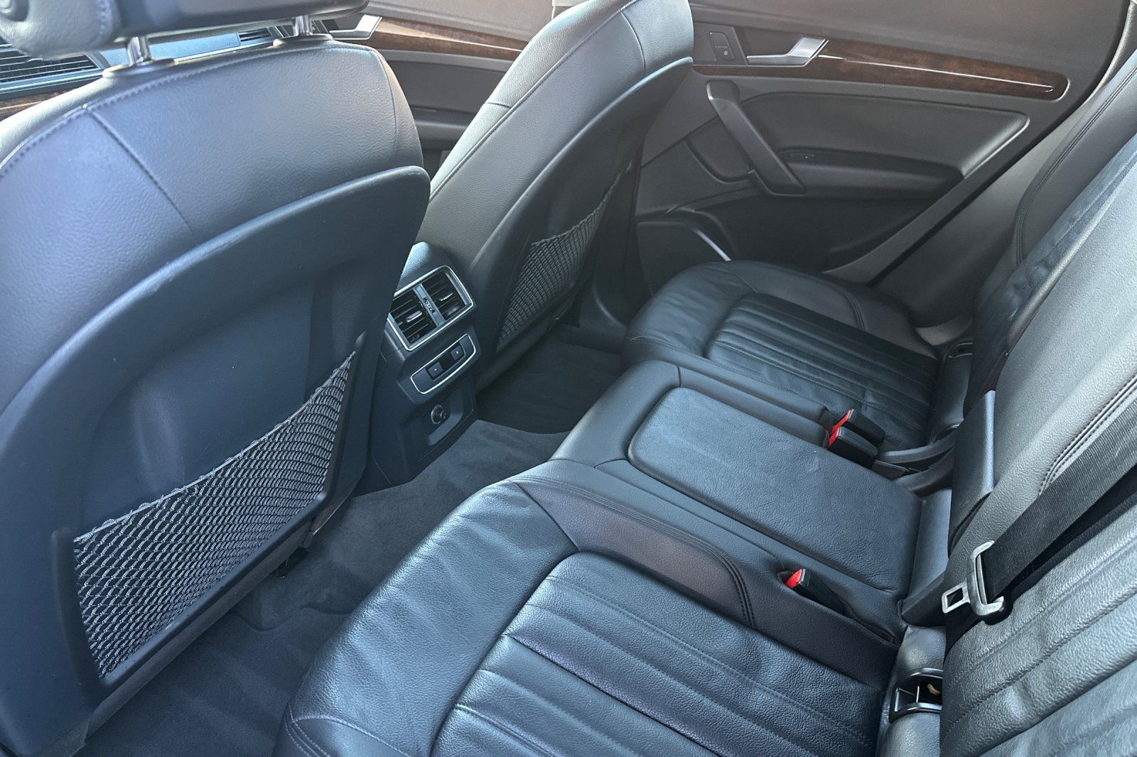 Used 2018 Audi Q5 2.0T Premium Plus w/ Premium Plus Package AWD/4WD image 15