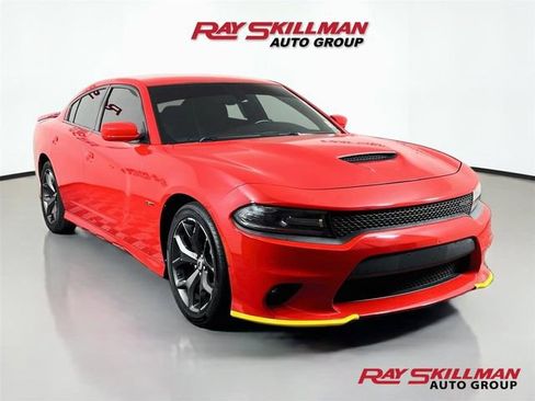 Used 2019 Dodge Charger R/T RWD image 1