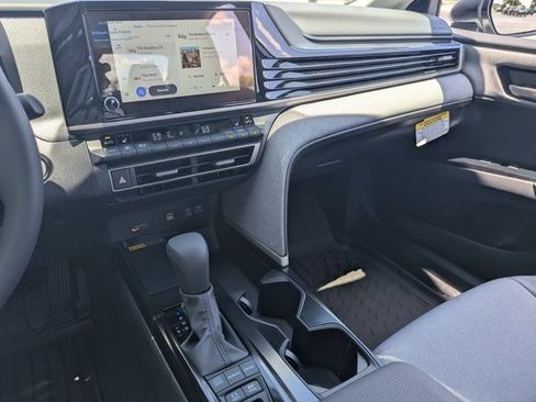 Used 2026 Toyota Camry LE w/ Convenience Package FWD image 24