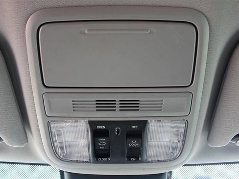 Used 2021 Honda Odyssey EX-L image 22