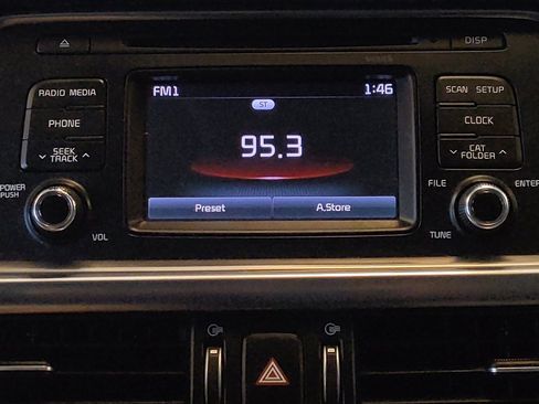 Used 2016 Kia Optima EX image 25