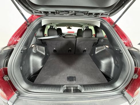 Used 2020 Jeep Cherokee Latitude FWD image 40