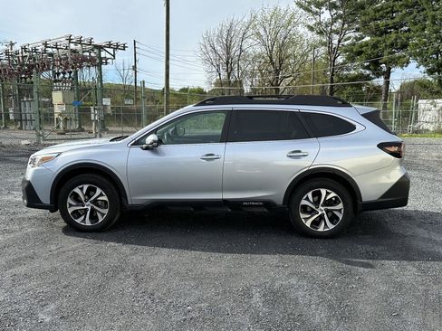 Used 2020 Subaru Outback Limited w/ Popular Package #2 AWD/4WD image 4