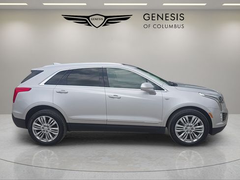 Used 2019 Cadillac XT5 Premium Luxury FWD image 6