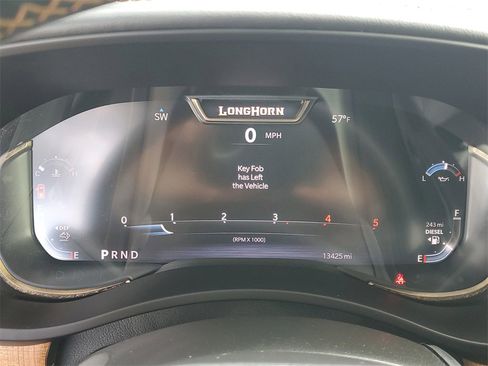 Used 2024 RAM 2500 Limited image 32