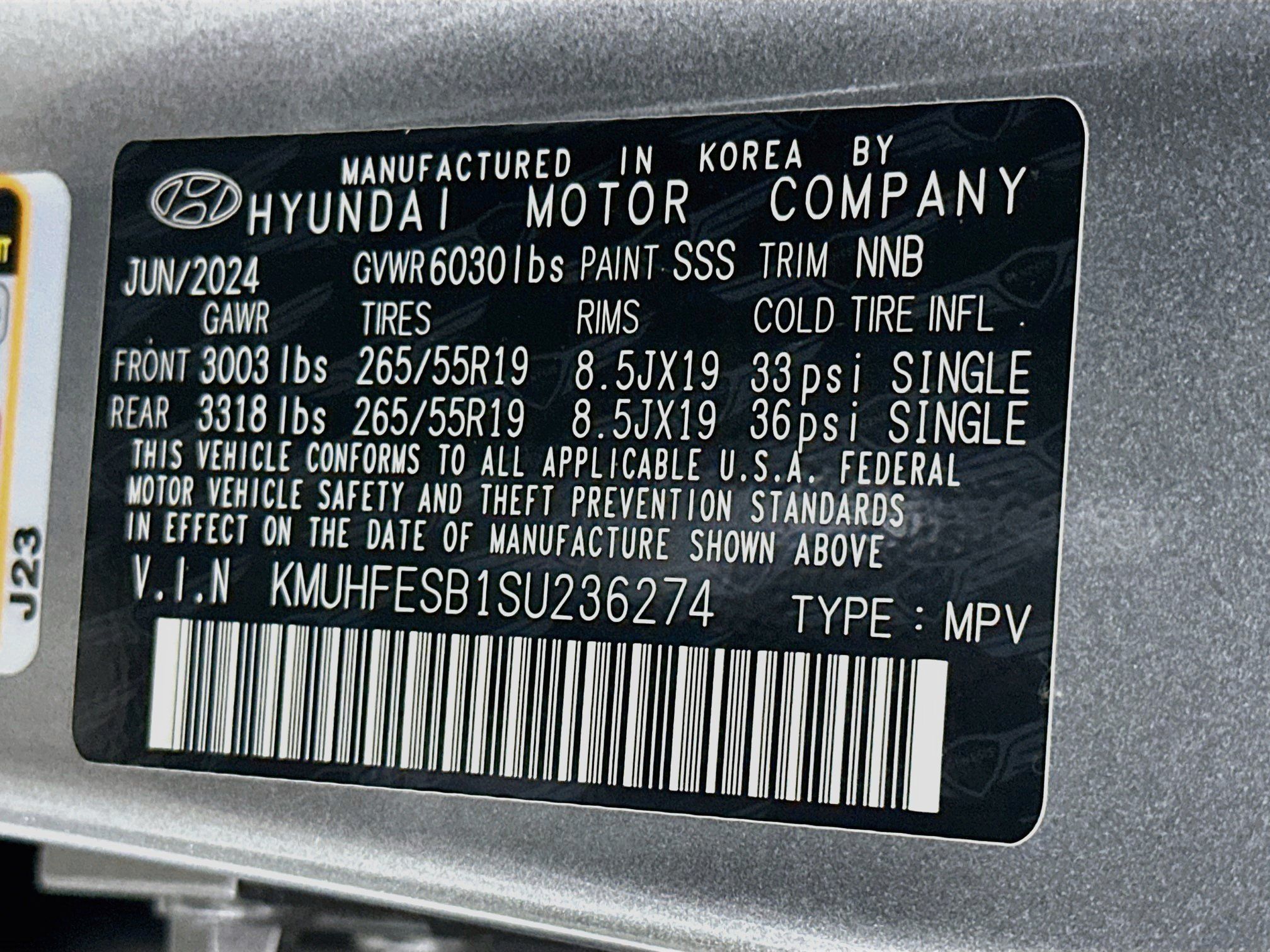 Used 2025 Genesis GV80 2.5T Standard AWD/4WD image 12