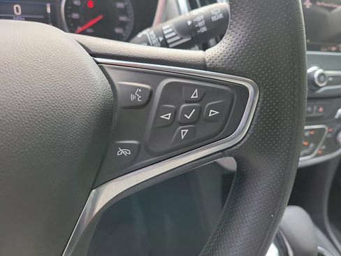 Used 2024 Chevrolet Equinox LS w/ LS Convenience Package FWD image 27