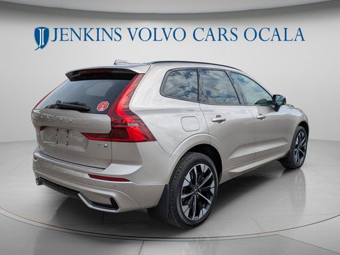 New 2026 Volvo XC60 T8 Plus w/ Protection Package Premier image 4