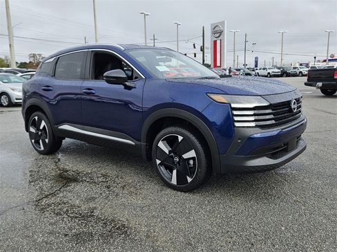 New 2026 Nissan Kicks SR image 16