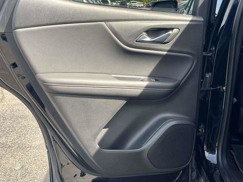 Used 2023 Chevrolet Blazer RS w/ LPO, Floor Liner Package FWD image 16