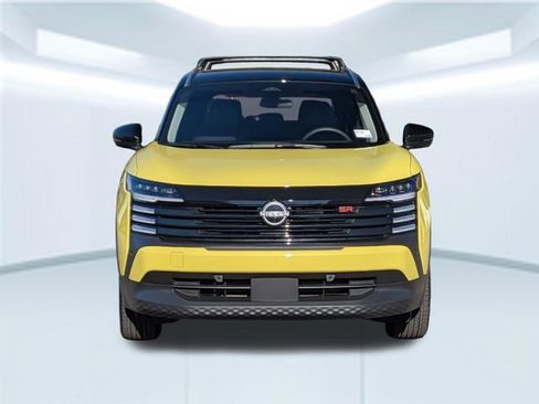 Used 2026 Nissan Kicks SR w/ Illumination Package image 11