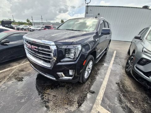 Used 2024 GMC Yukon SLT w/ SLT Luxury Package RWD image 1