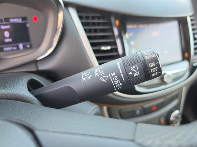 Used 2020 Chevrolet Trax LS FWD image 19