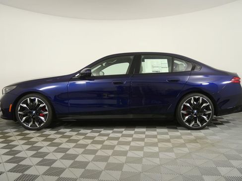 Used 2026 BMW 530i w/ Executive Package RWD image 6