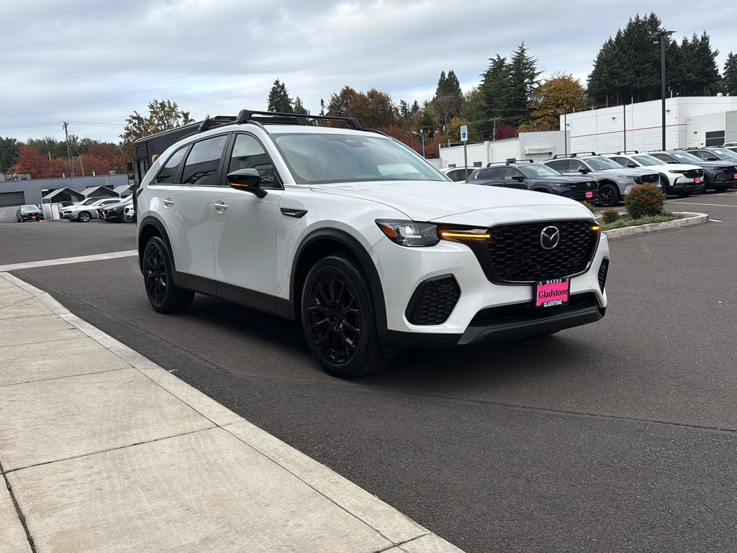 New 2026 MAZDA CX-70 3.3 Turbo w/ Preferred Package AWD/4WD image 4