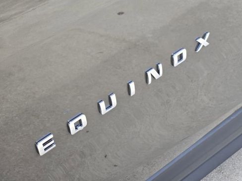 Used 2024 Chevrolet Equinox LT AWD/4WD image 11