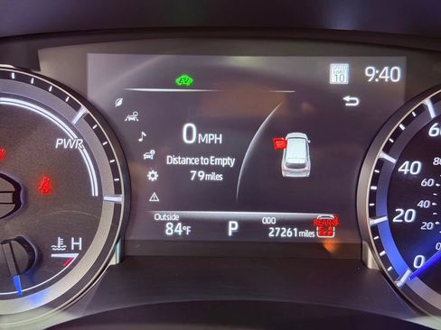 Used 2025 Toyota Highlander XLE AWD/4WD image 24