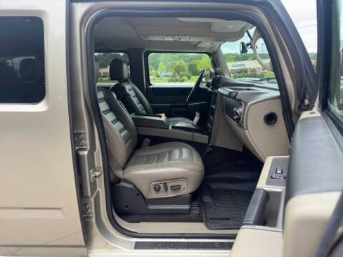 Used 2004 HUMMER H2 AWD/4WD image 11