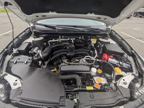 Used 2022 Subaru Outback Limited image 23