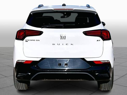Used 2024 Buick Encore GX Sport Touring image 6