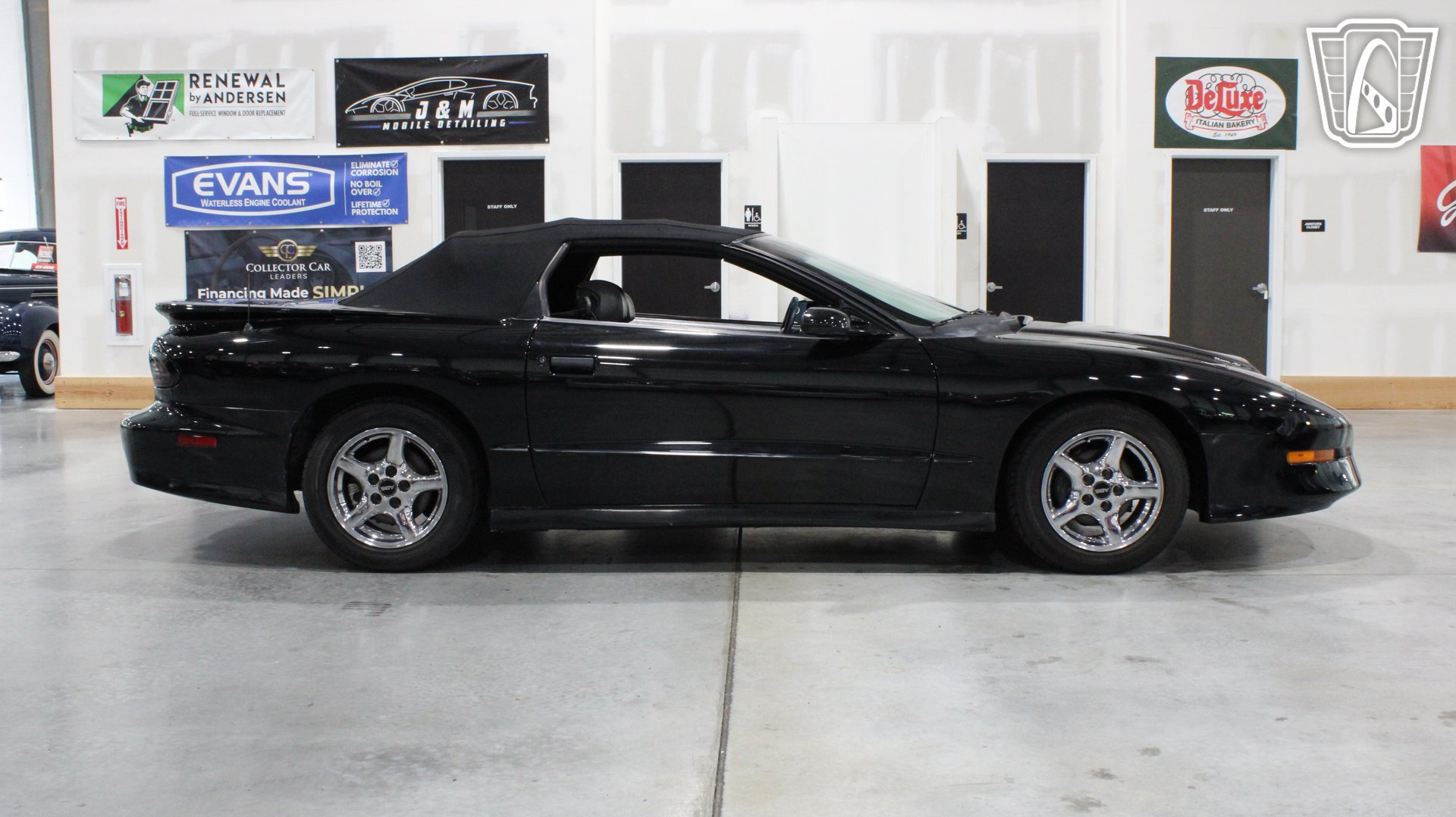 Used 1997 Pontiac Firebird Trans Am w/ Ram Air Performance Pkg RWD image 25
