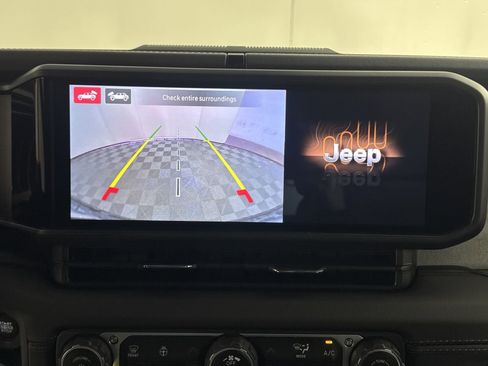 New 2025 Jeep Wrangler Sahara w/ Technology Group image 20