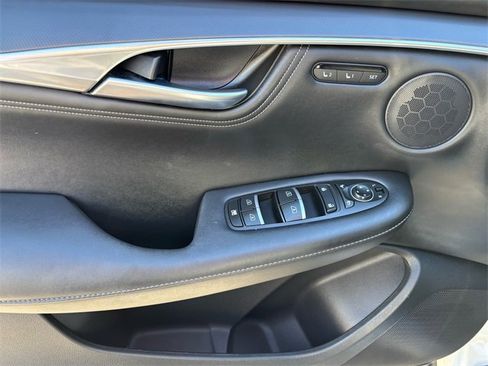 Certified 2025 INFINITI QX55 Luxe w/ Cargo Package image 25