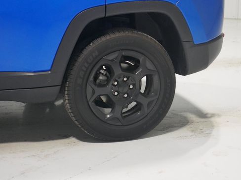 Used 2023 Jeep Compass Trailhawk image 28