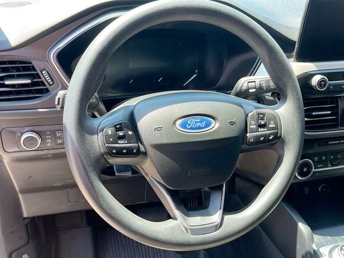 Used 2020 Ford Escape SE FWD image 11