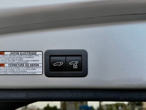 Certified 2024 Toyota Corolla Cross XLE FWD image 17